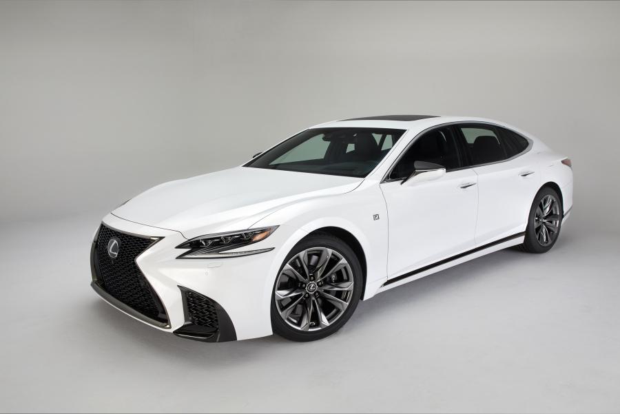  Lexus LS500 F-Sport 2017 года  (NA) (фото 1 из 66)